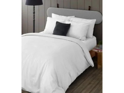 طقم مفارش سرير ساتان فردي "دومينيك" | 90×200 | مجموعة ألوان متنوعة